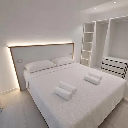 דירה Mandralisca צ'פאלו