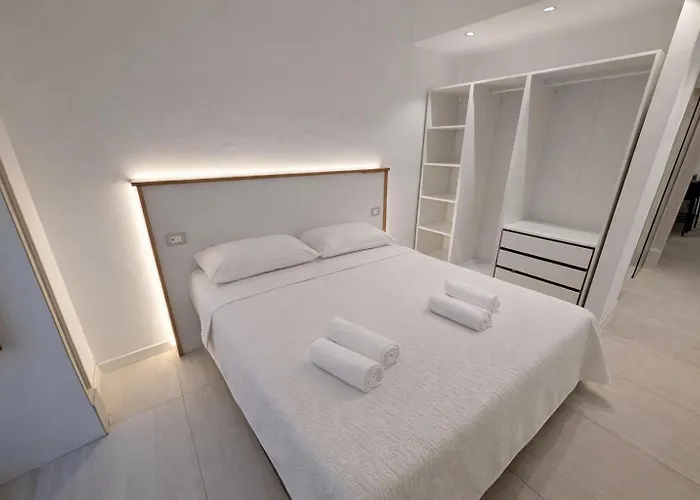 דירה Mandralisca צ'פאלו